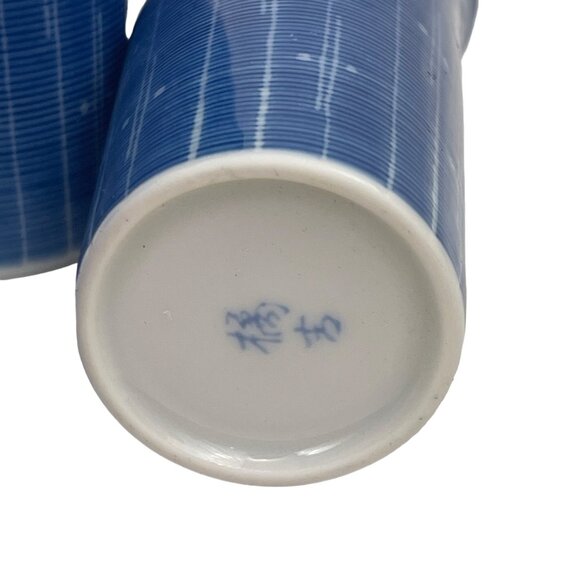 Set Of 4 Vintage Japanese Ceramic Sake Cups Blue and White - Picture 6 of 7